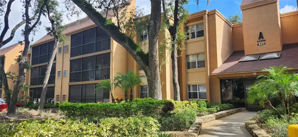 4411 SHADY TERRACE LN #214, Tampa, FL 33613