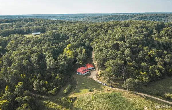 56 Osage Meadows LN, Bland, MO 65014