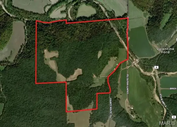 56 Osage Meadows LN, Bland, MO 65014