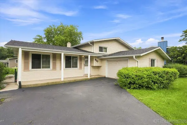 627 Maple AVE, Lisle, IL 60532