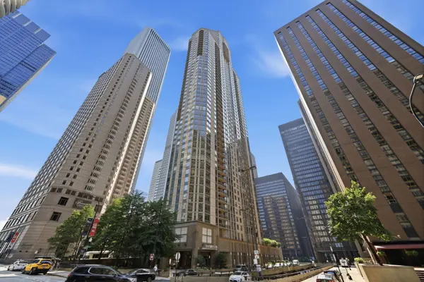 222 N Columbus DR #2807, Chicago, IL 60601