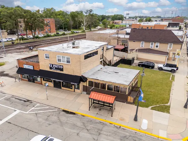 6 N 19th AVE, Melrose Park, IL 60160