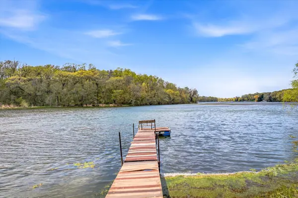 20225 Langevin DR, Richmond, MN 56368