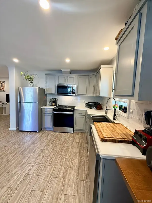 3650 S Federal blvd, Englewood, CO 80110