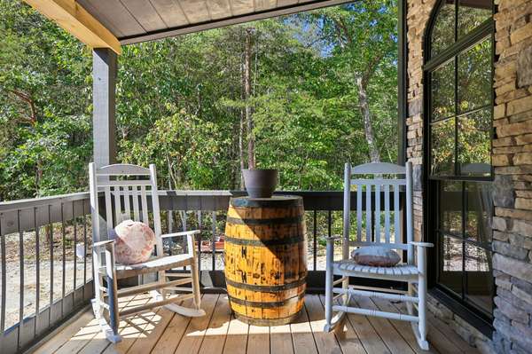 226 1st Dr, Altamont, TN 37301