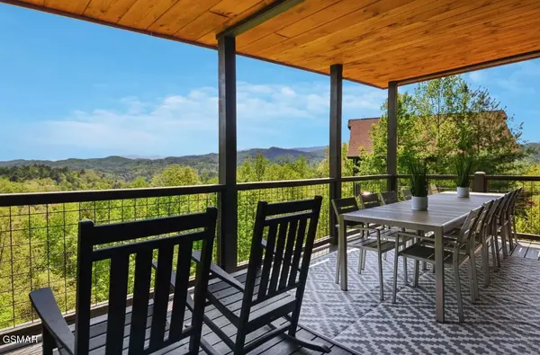 2837 Cedar Falls Way, Sevierville, TN 37862