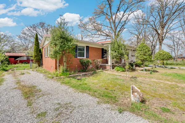 1222 Glenwood Dr, Cookeville, TN 38501