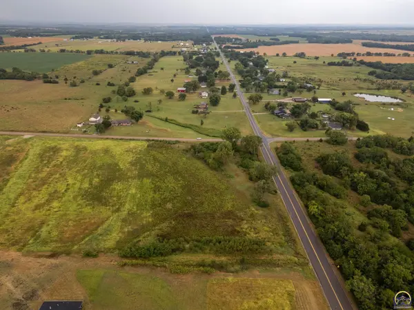 00000 SE Berryton RD, Berryton, KS 66409