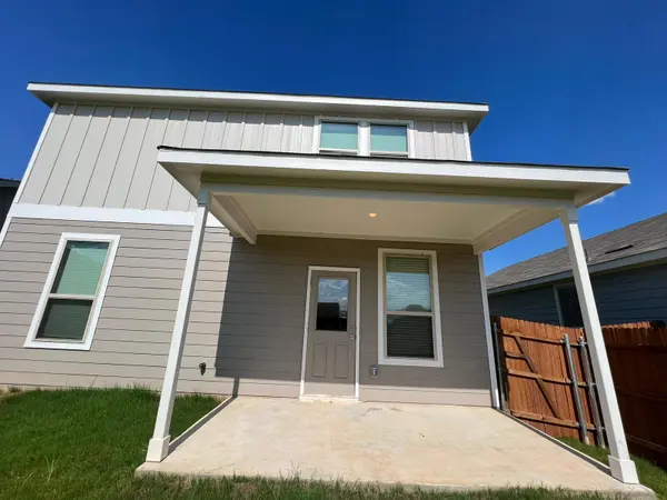 40 Pacific Loon ST, Leander, TX 78642