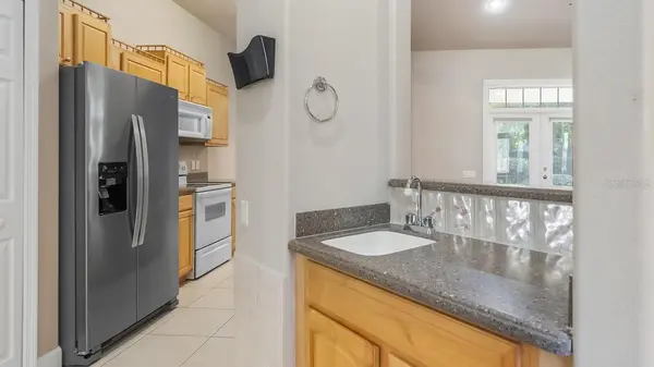 202 N DIXIE DR, Howey In The Hills, FL 34737