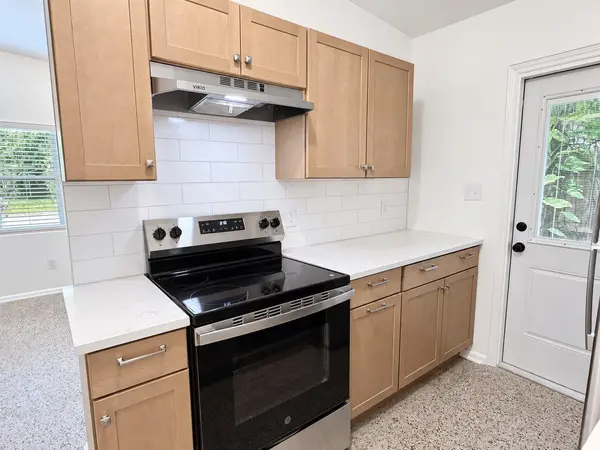 1607 DAUPHIN LN, Orlando, FL 32803