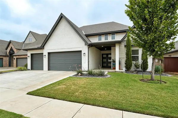 6217 NW 153rd ST, Edmond, OK 73013