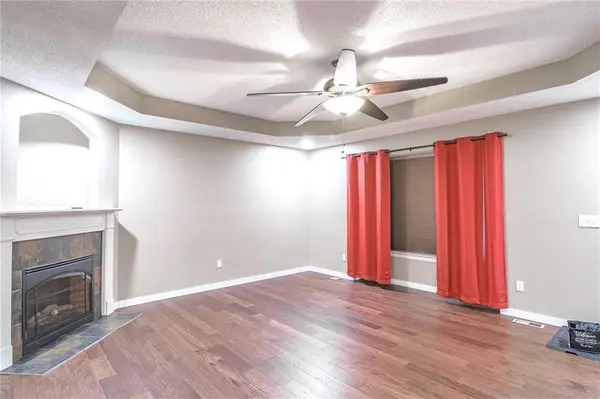 703 Sierra AVE, Warrensburg, MO 64093