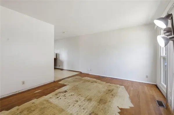 316 N Geronimo DR, Independence, MO 64056