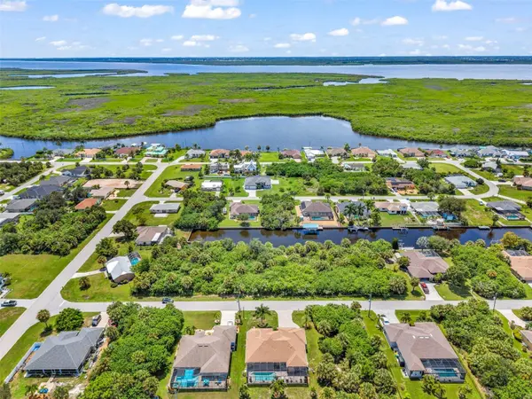 17157 CANARY LN, Port Charlotte, FL 33948