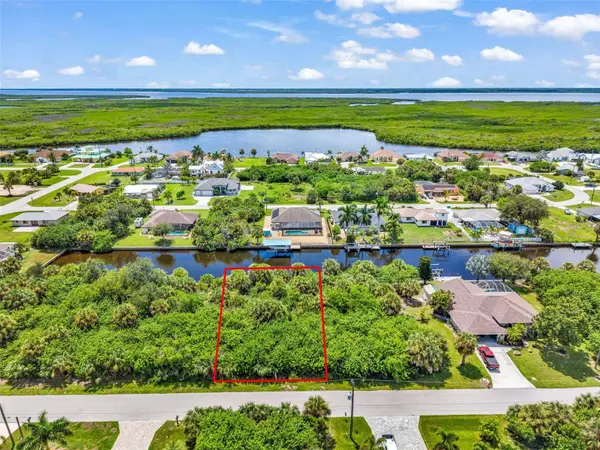 17157 CANARY LN, Port Charlotte, FL 33948