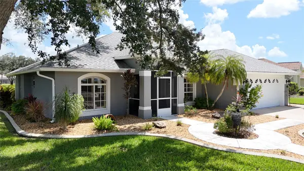2226 CHARLESTON PARK DR, North Port, FL 34287