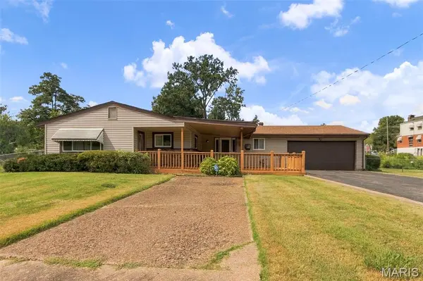 2531 Wismer AVE, St Louis, MO 63114