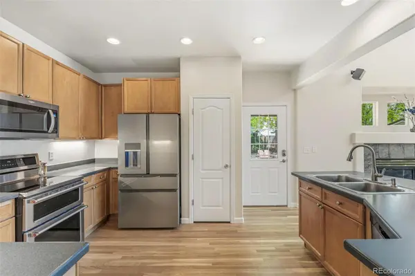 5243 Mount Arapaho CIR, Longmont, CO 80504