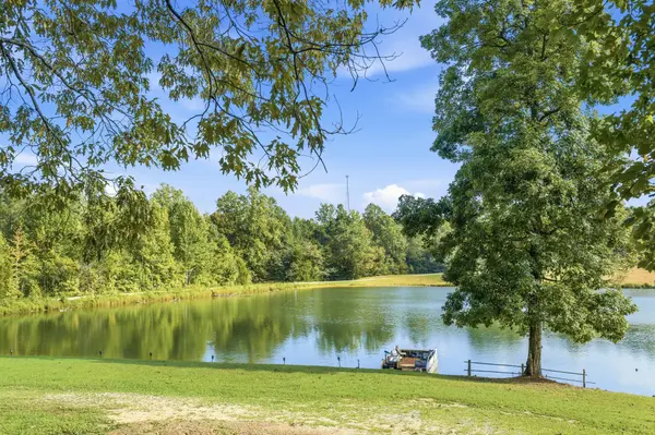 241 Peterson Loop, Holladay, TN 38341