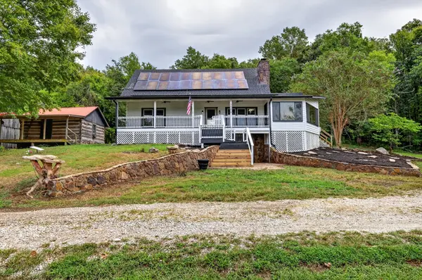 3771 Jimmy Gray Robinson Rd, Williamsport, TN 38487