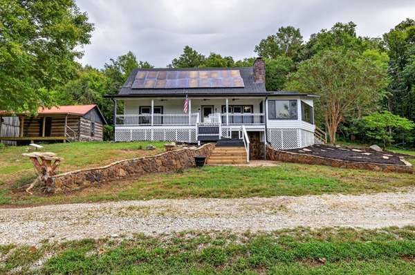 3771 Jimmy Gray Robinson Rd, Williamsport, TN 38487