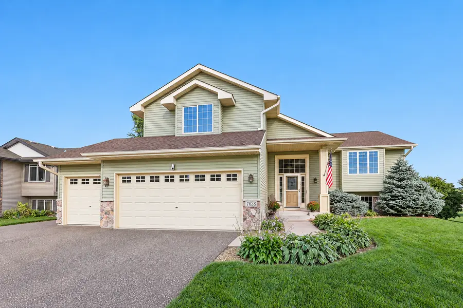 7638 Packard AVE NE, Otsego, MN 55330