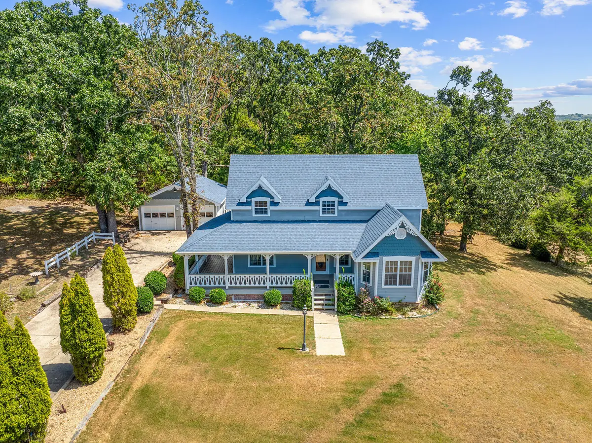 321 Valley Park DR, Branson, MO 65616