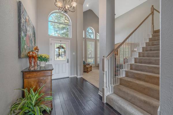 2644 Newcastle Drive, Carrollton, TX 75007