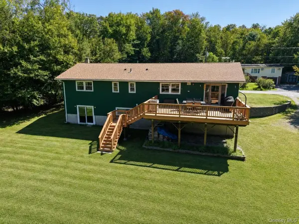 49 Quiat RD, Mountain Dale, NY 12763