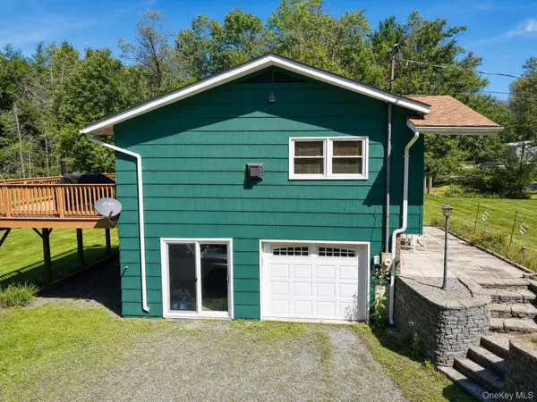 49 Quiat RD, Mountain Dale, NY 12763