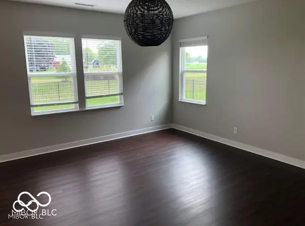 16427 Sedalia DR, Fishers, IN 46040