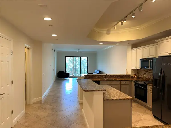 7702 LAKE VISTA CT #303, Lakewood Ranch, FL 34202