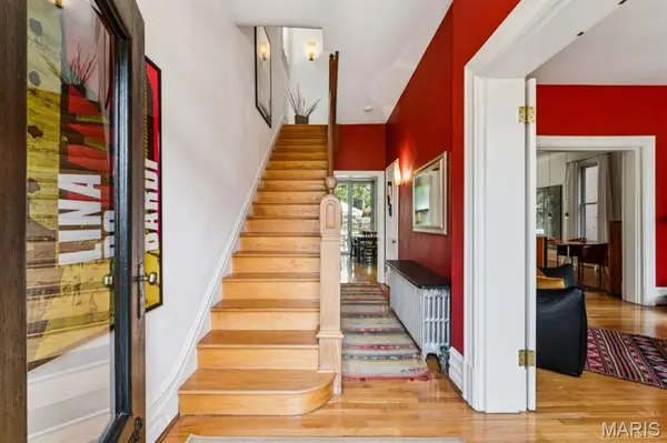 3114 Illinois AVE, St Louis, MO 63118