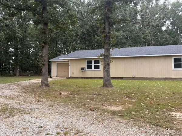 51 Oakdale CIR, Cuba, MO 65453