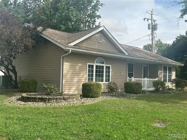 507 Easton AVE, Jerseyville, IL 62052