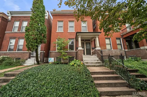 4520 Gibson AVE, St Louis, MO 63110