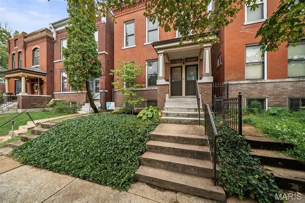 4520 Gibson AVE, St Louis, MO 63110