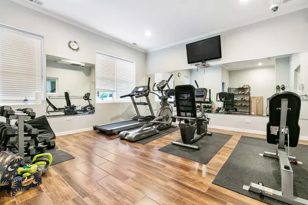 5860 N Kenmore AVE #508, Chicago, IL 60660