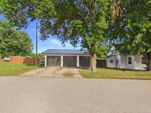 201 2nd ST, Cyrus, MN 56381