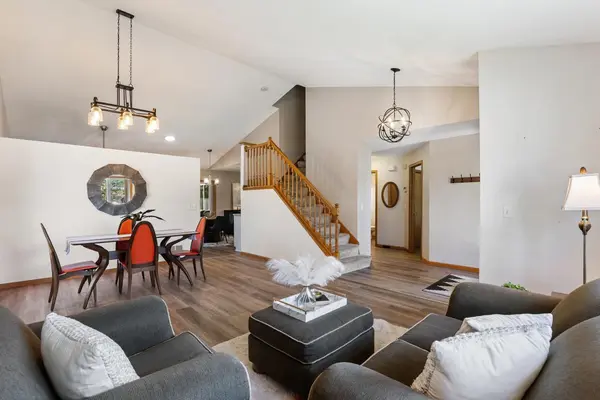 6300 91st TRL N, Brooklyn Park, MN 55445