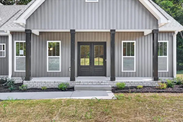 4973 Hunter Rd, Southside, TN 37171
