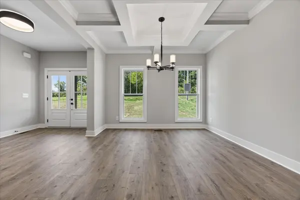 4973 Hunter Rd, Southside, TN 37171