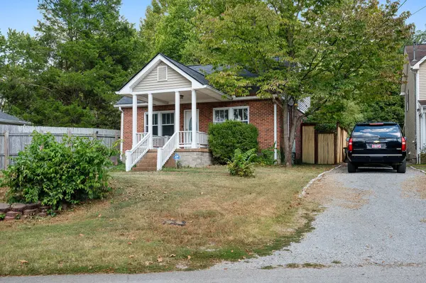 226 54th Ave #N, Nashville, TN 37209