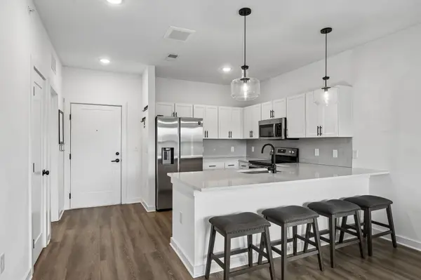 1540 Lebanon Pike #215, Nashville, TN 37210