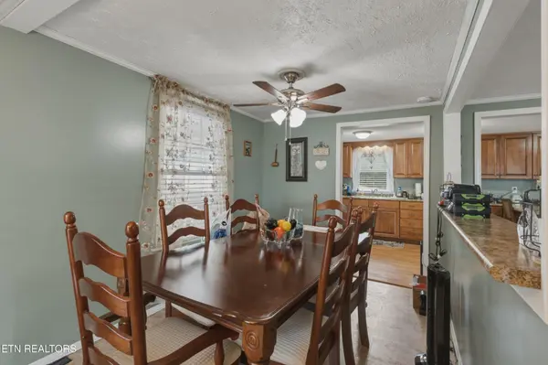 2353 Old Harriman Hwy, Harriman, TN 37748