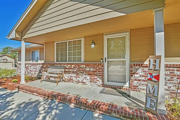 3502 N Governeour St, Wichita, KS 67226