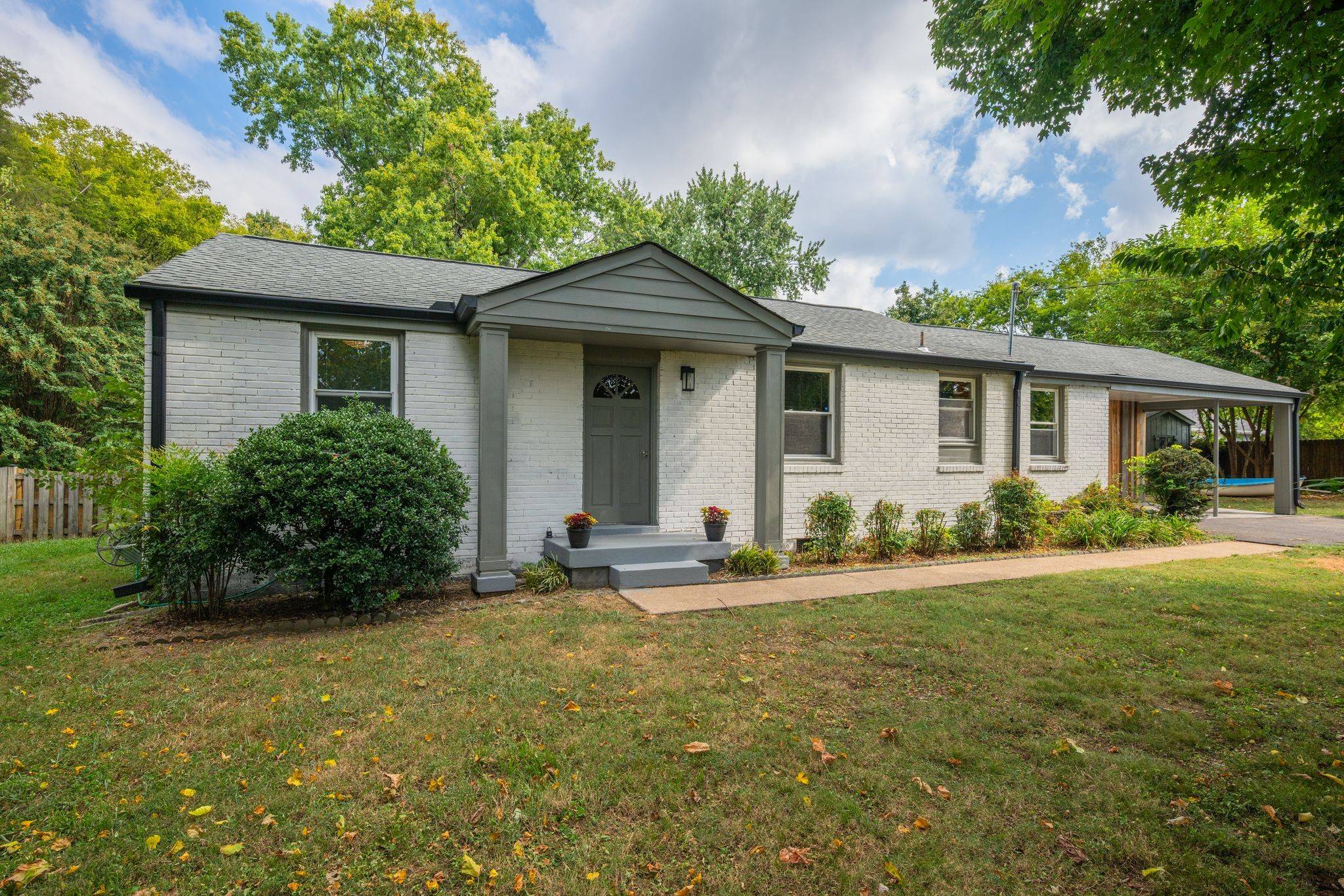 218 Imperial Dr, Nashville, TN 37210