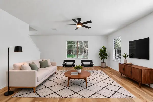 4504 Lyra CIR, Austin, TX 78744