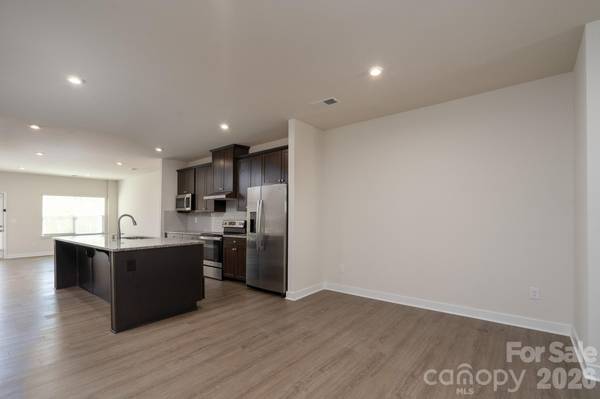 712 Hazel WAY, Denver, NC 28037